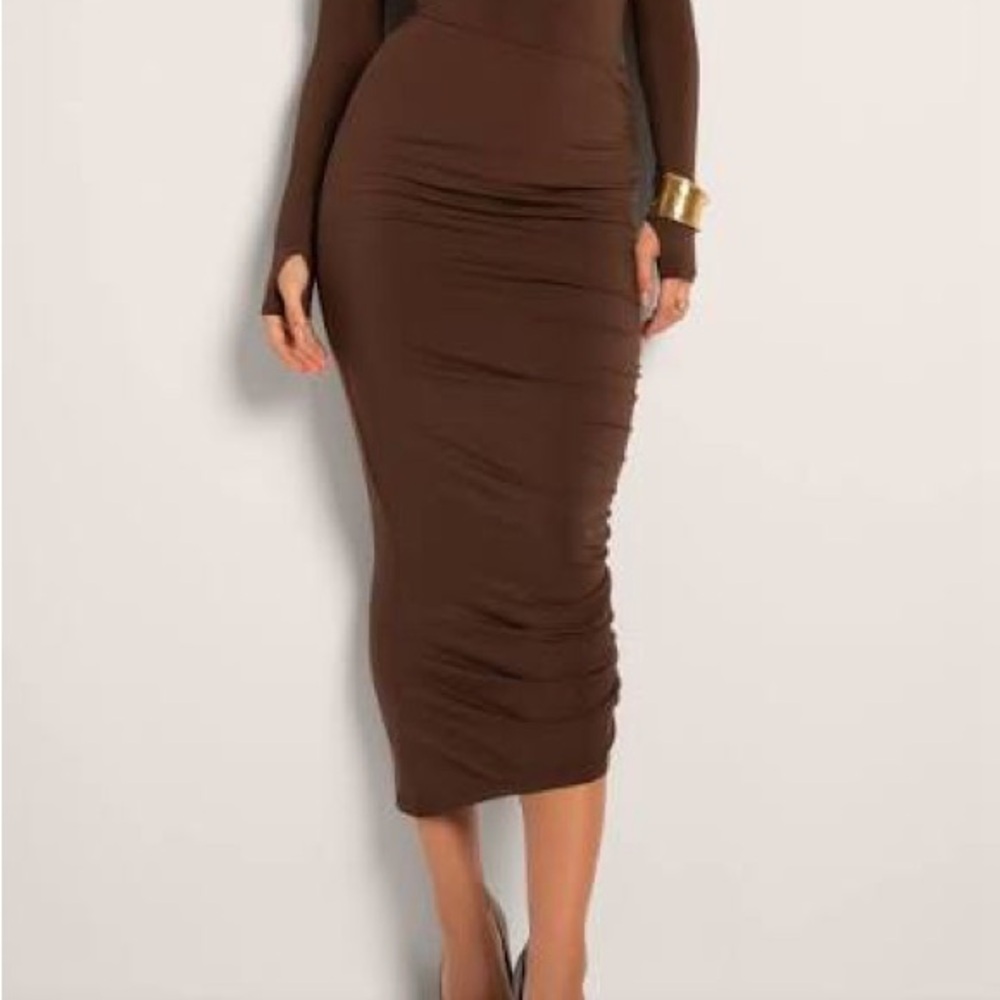 TA3 Goddess Shaping Skirt in Brown - size medium